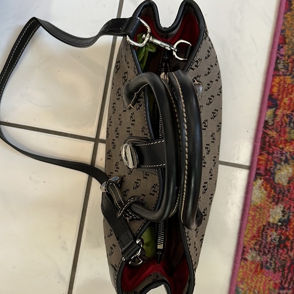 Dooney & Bourke Signature print gray/black satchel/Crossbody Silvertone buckle - Picture 9 of 12